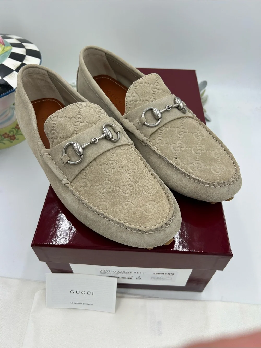 Men's Gucci suede oatmeal horse bit driver loafers size 9 fits 10US